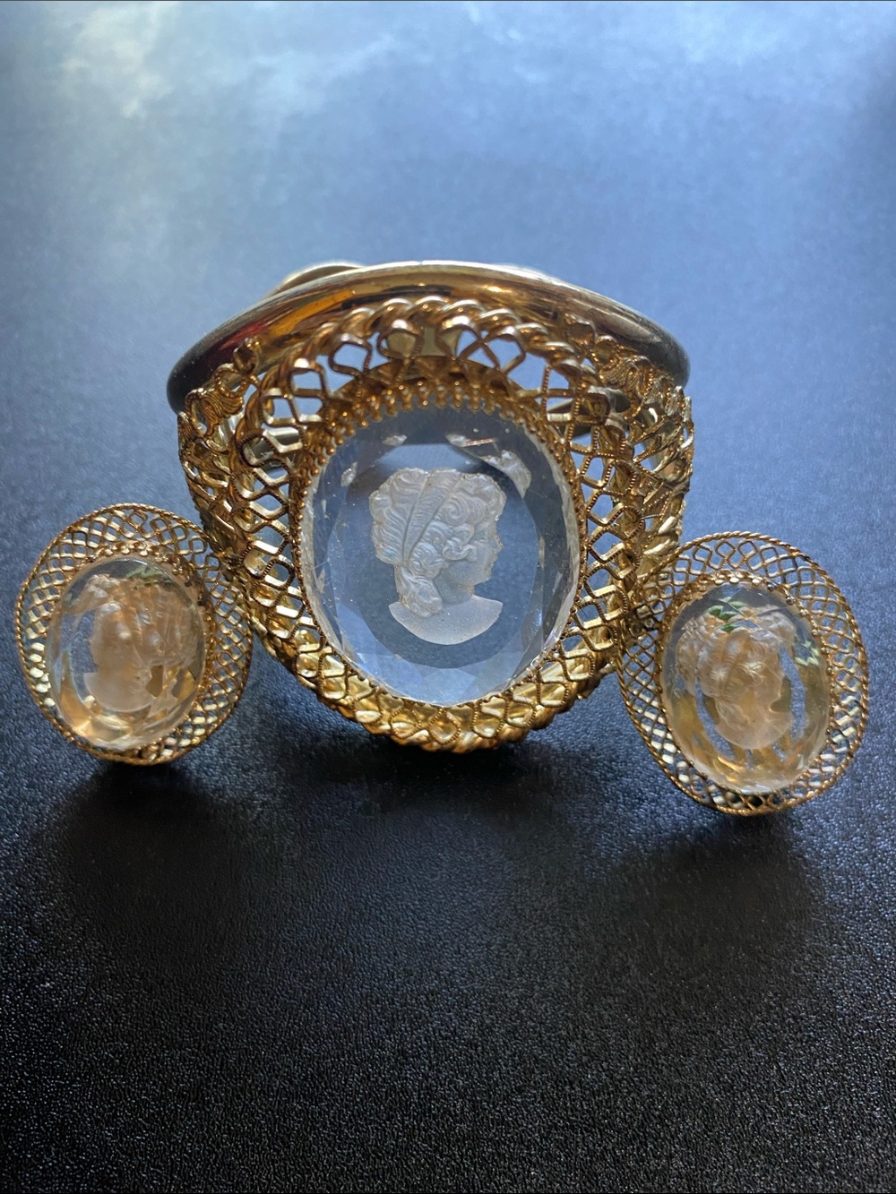 Vintage Whiting & Davis Gold Cameo Filigree Brooch and Earrings Set